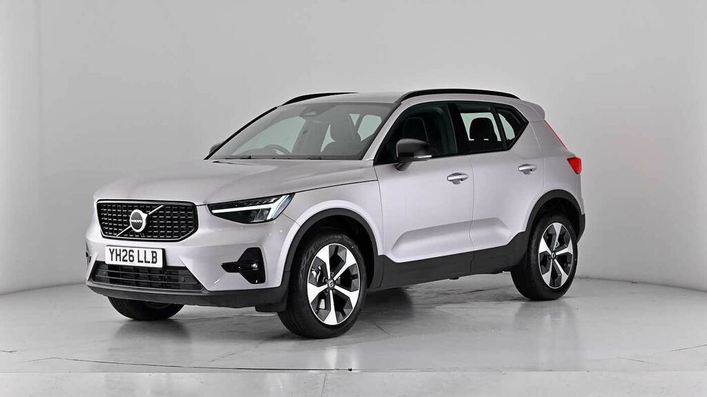 Volvo XC40 2.0 B4p Ultra Black Edition White #51