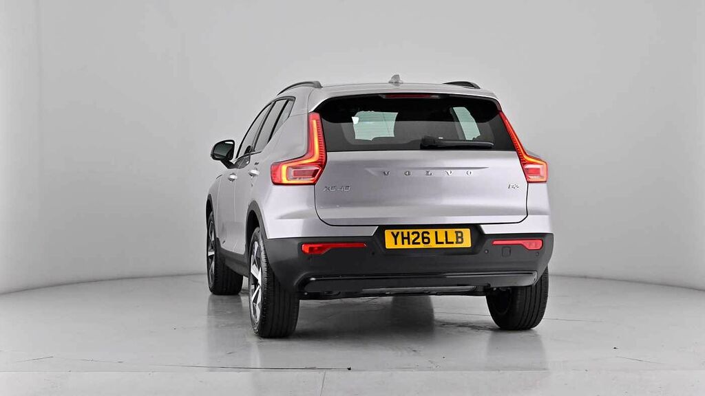 Volvo XC40 2.0 B4p Ultra Black Edition White #64