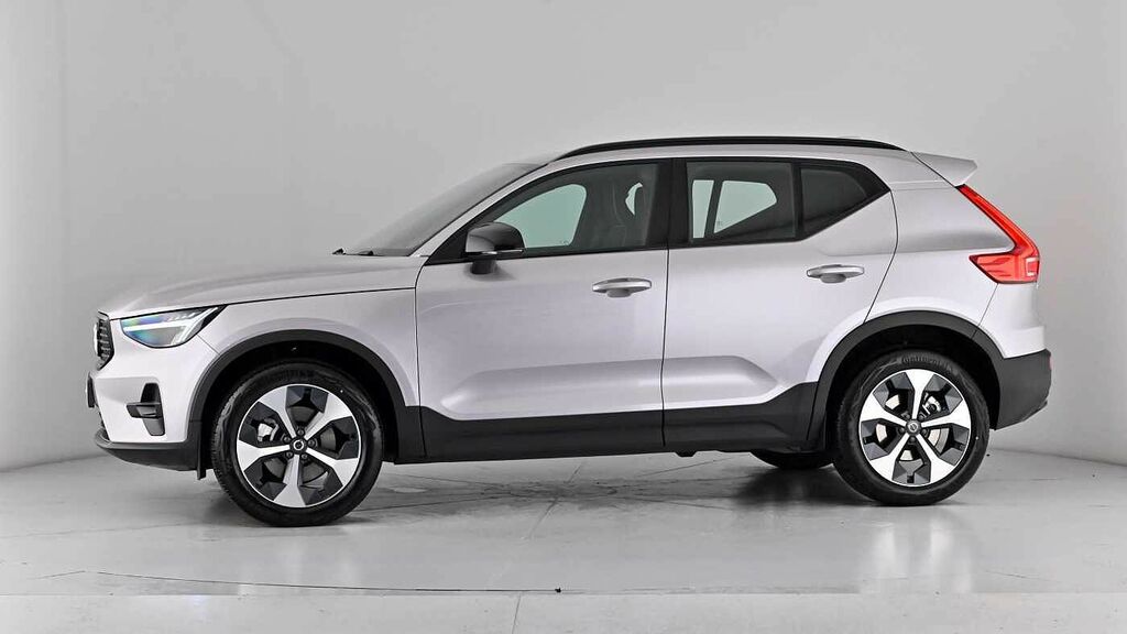 Volvo XC40 2.0 B4p Ultra Black Edition White #55
