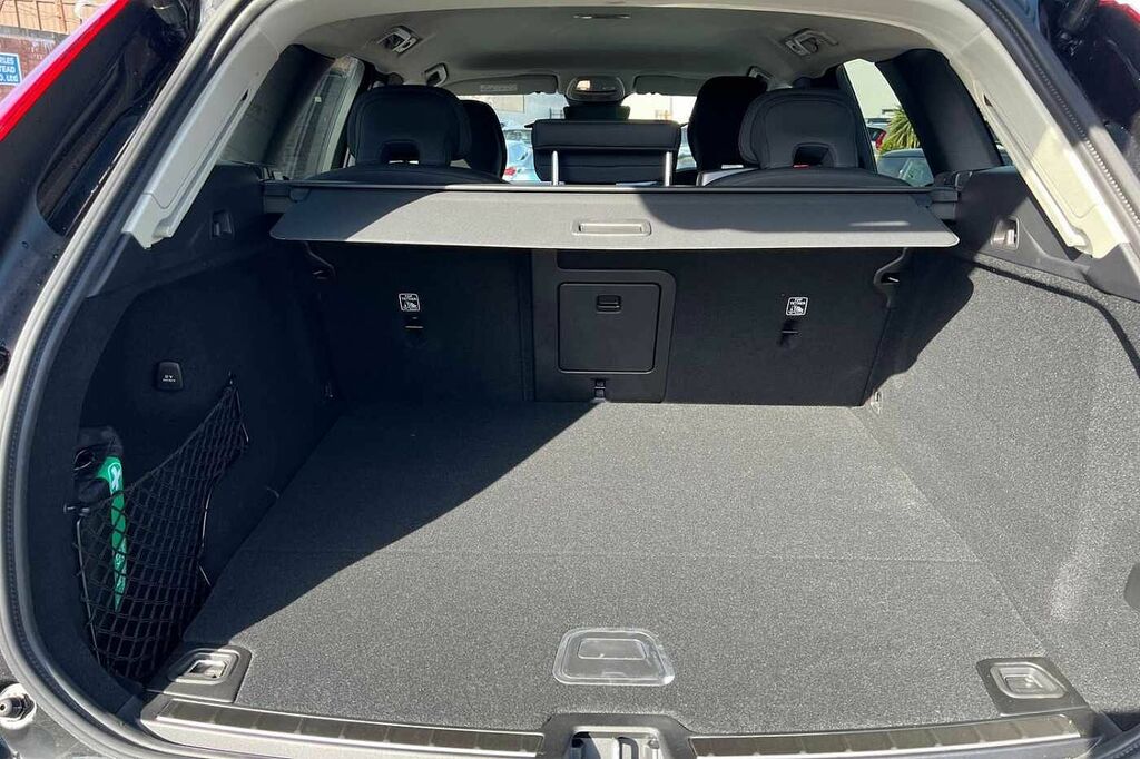 Volvo XC60 2.0 B5p Plus Black Edition Awd Geartronic Grey #15