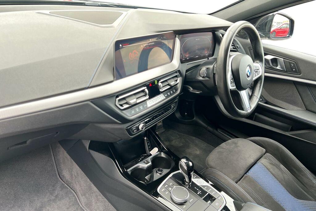 BMW 1 Series 2.0 M135i Xdrive Euro 6 Ss YW73LLN Black #2