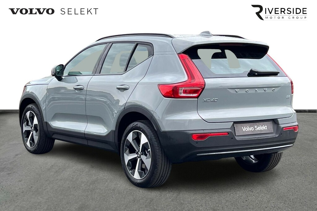 Volvo XC40 Plus, B3 Mild Hybrid, Darkpre-reg - Deliv Grey #6