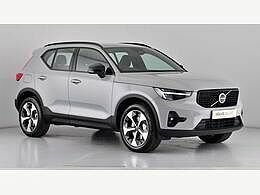 Volvo XC40 Plus, B3 Mild Hybrid, Darkpre-reg - Deliv Grey #2