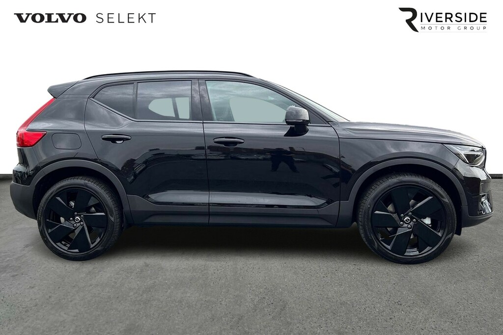 Volvo XC40 Black Edition Plus, B3 Mild Hybrid, Black #4