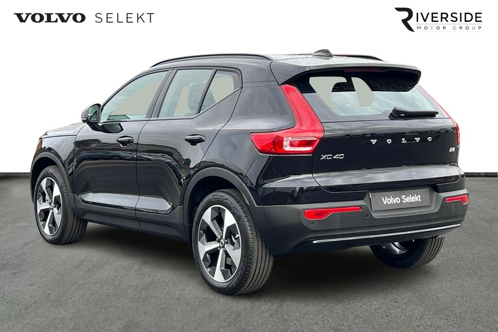 Volvo XC40 Plus, B3 Mild Hybrid, Dark Pre-reg - Deli Black #5