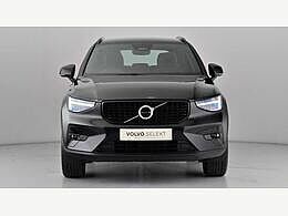 Volvo XC40 Plus, B3 Mild Hybrid, Dark Pre-reg - Deli Black #6