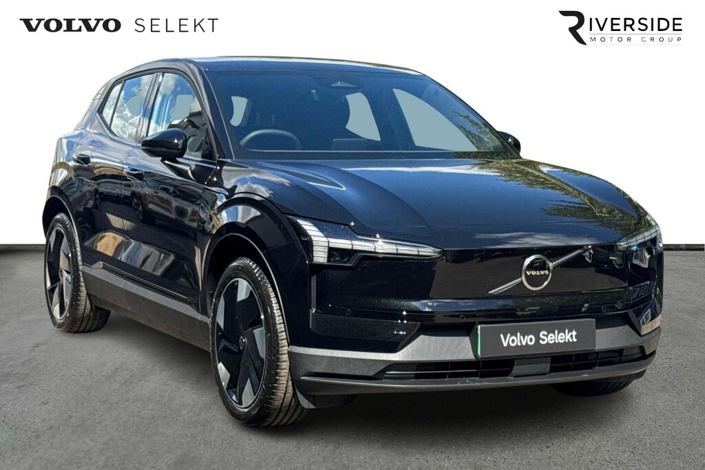 Volvo EX30 Plus, Single Motor Extended Range, Black