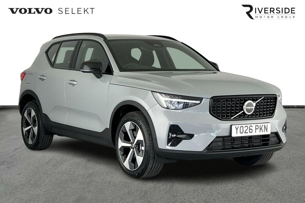 Volvo XC40 Plus, B3 Mild Hybrid, Dark YO26PKN Grey