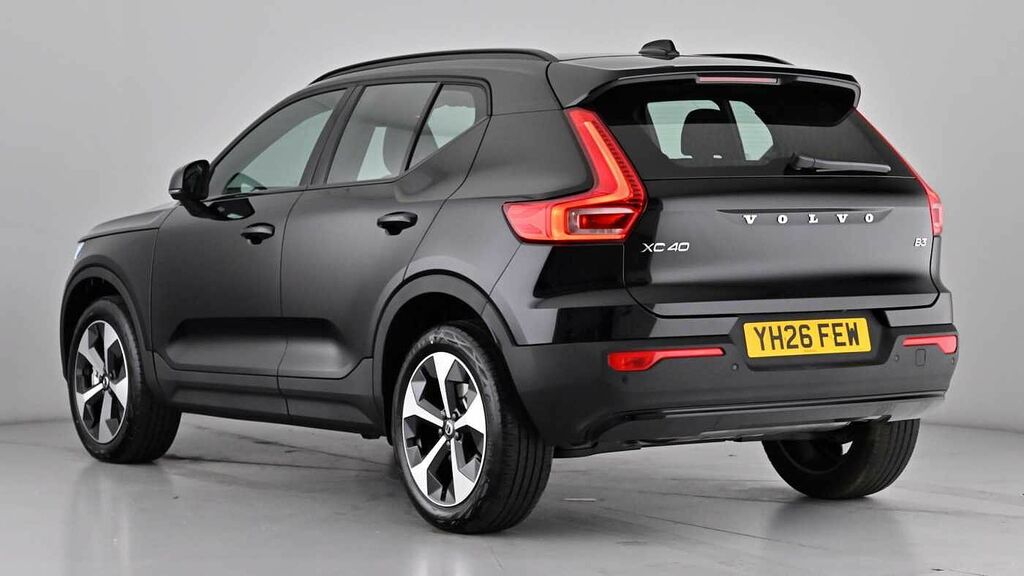 Volvo XC40 Plus Dark B3 Mild Hybrid Delviery Miles YH26FEW Black #2