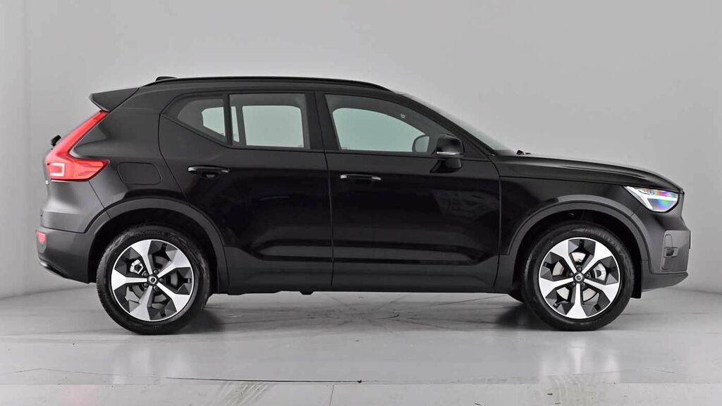 Volvo XC40 Plus Dark B3 Mild Hybrid Delviery Miles YH26FEW Black #4