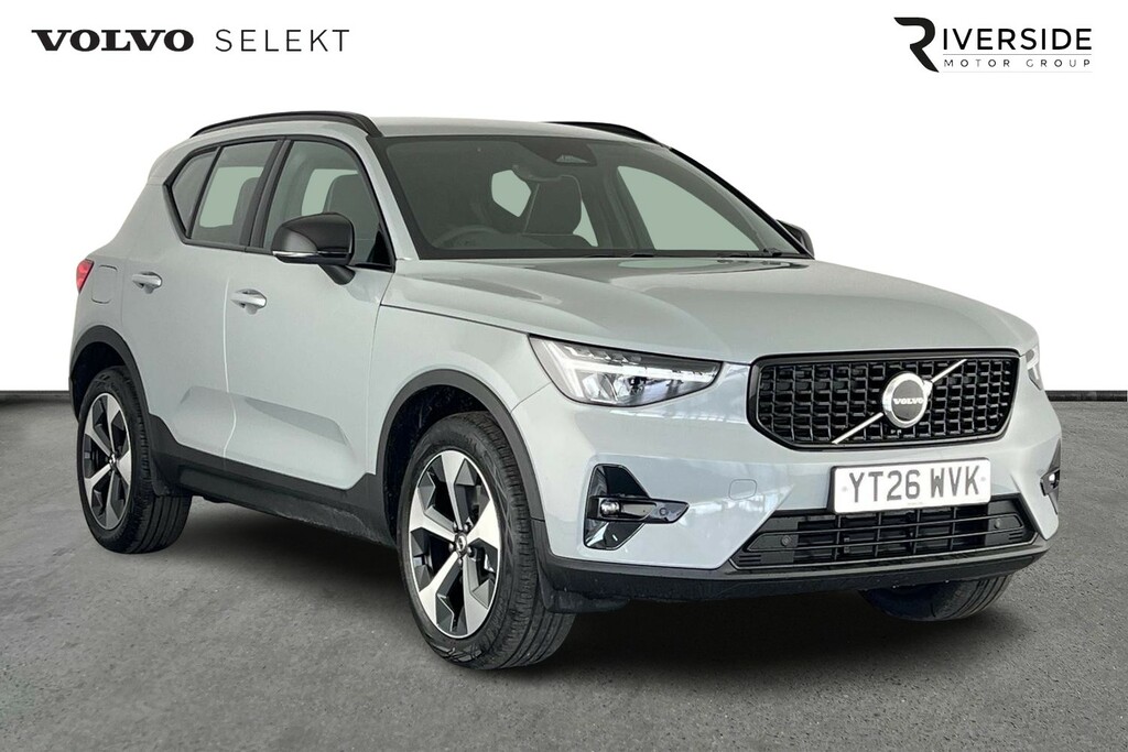 Volvo XC40 Plus, B3 Mild Hybrid, Dark Grey
