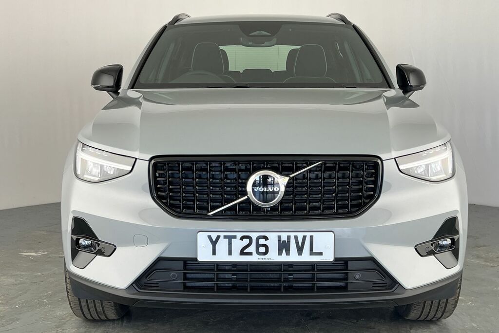 Volvo XC40 Ultra, B4 Mild Hybrid, Bright Grey #40