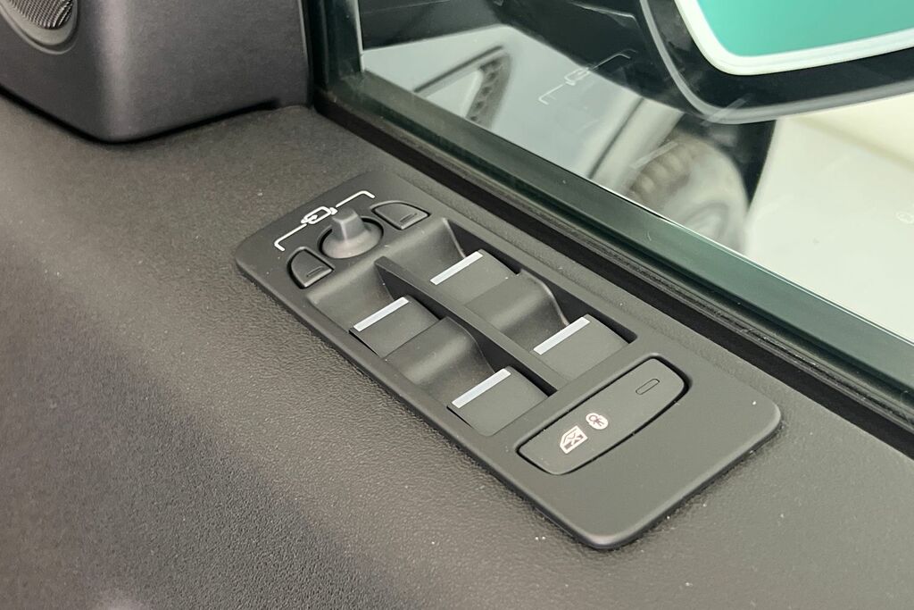 Land Rover Discovery Sport D200 Dynamic Hse Silicon Silver Silver #31