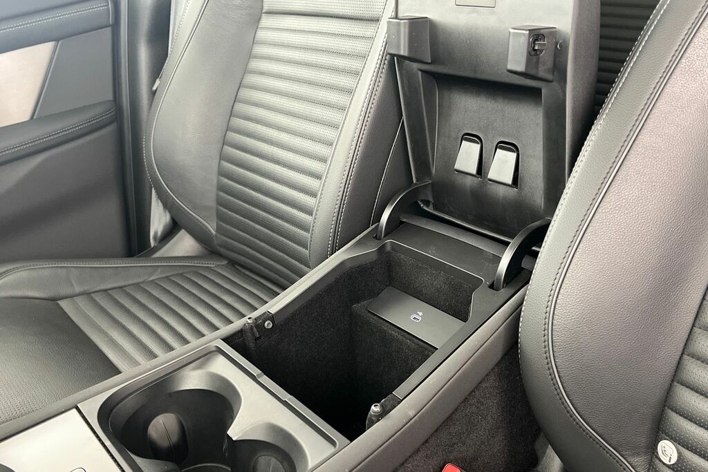 Land Rover Discovery Sport D200 Dynamic Hse Silicon Silver Silver #25