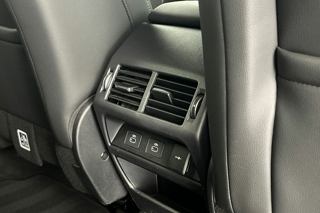 Land Rover Discovery Sport D200 Dynamic Hse Silicon Silver Silver #36