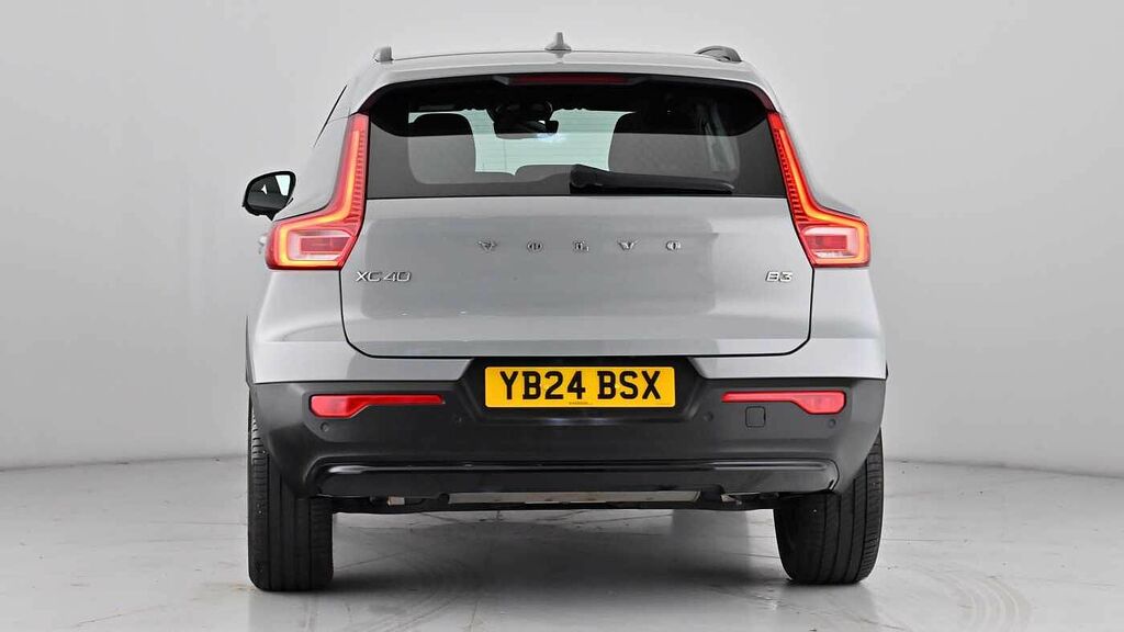 Volvo XC40 Plus Dark B3 Mild Hybrid 360 Camera Heated Seats G Grey #6
