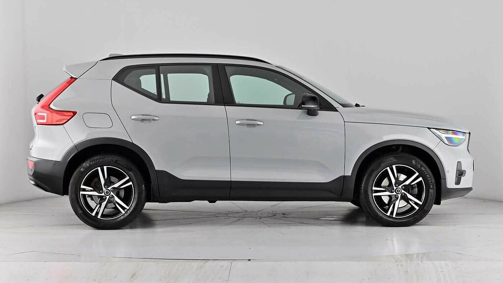 Volvo XC40 Plus Dark B3 Mild Hybrid 360 Camera Heated Seats G Grey #4