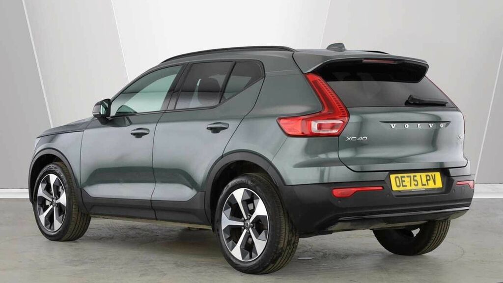 Volvo XC40 Plus Dark B4 Mild Hybrid Dark Tints Heated Seats G #2