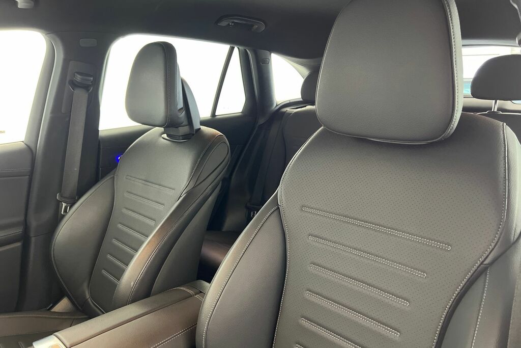 Mercedes-Benz GLC Class 2.0 Glc300h Mhev Amg Line Suv Hybrid G- Blue #27