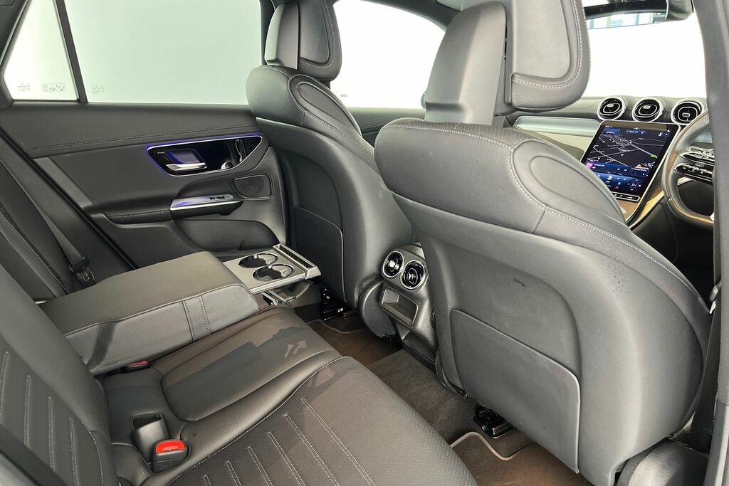 Mercedes-Benz GLC Class 2.0 Glc300h Mhev Amg Line Suv Hybrid G- Blue #31