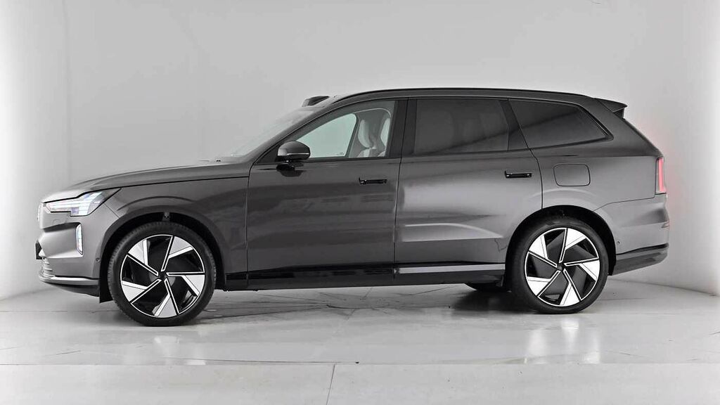 Volvo EX90 Ultra Blue #57