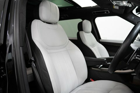 Land Rover Range Rover Sport 3.0 P400 Mhev EY23PNL