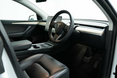 Tesla Model Y Dual Motor Long AJ22HWO White #4