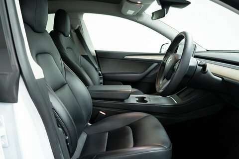 Tesla Model Y Dual Motor Long AJ22HWO White #3