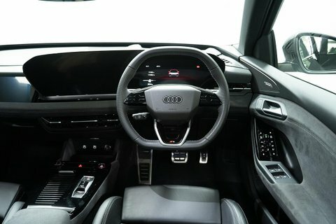 Audi E-tron Audi Q6 E-tron Estate 285Kw Quattro 100Kwh S Line Black #9