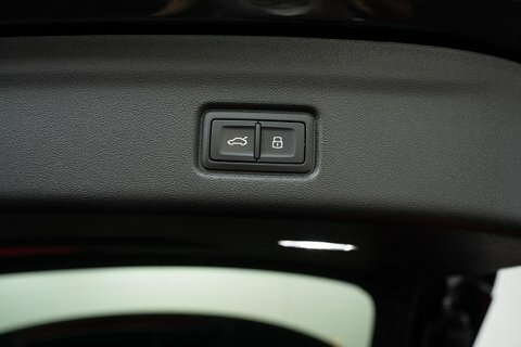 Audi E-tron Audi Q6 E-tron Estate 285Kw Quattro 100Kwh S Line Black #36
