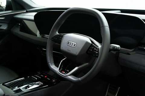 Audi E-tron Audi Q6 E-tron Estate 285Kw Quattro 100Kwh S Line Black #5