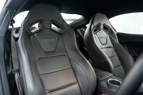 Ford Mustang 5.0 V8 Bullitt Black