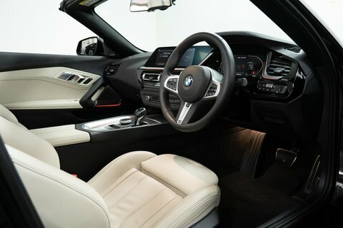 BMW Z4 3.0 M40i Convertible Black #5