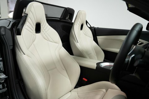 BMW Z4 3.0 M40i Convertible Black #2