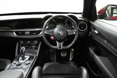 Alfa Romeo Stelvio 2.9 V6 Bi-turbo #6