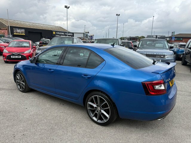 Skoda Octavia Tdi Vrs Hatchback Blue #4