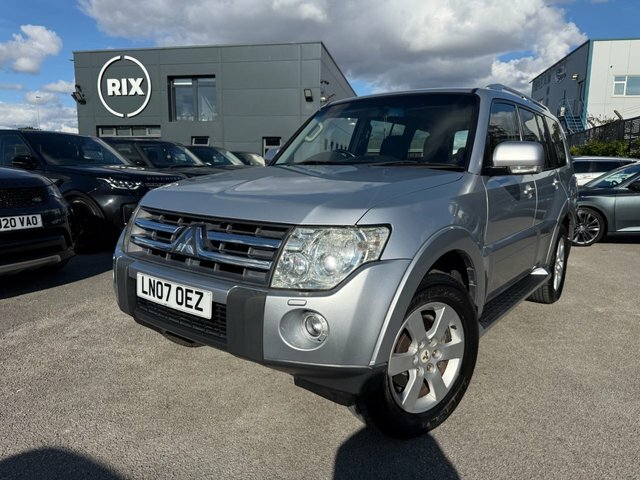 Mitsubishi Shogun Di-dc Elegance Suv Silver