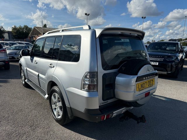 Mitsubishi Shogun Di-dc Elegance Suv Silver #5