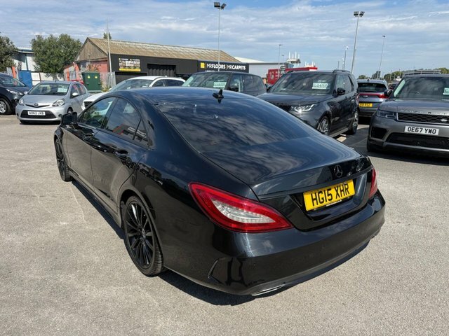 Mercedes-Benz CLS Cls220d Amg Line Premium Black #3