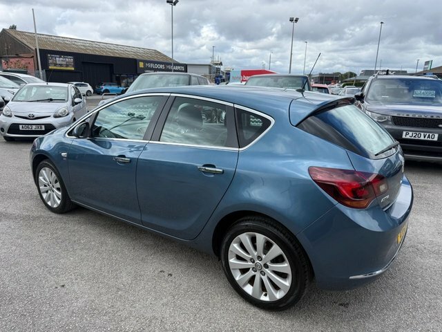 Vauxhall Astra 16V Se Hatchback Blue #4