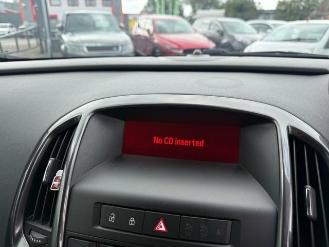 Vauxhall Astra 2013 1.4 16V Sri Hatchback Euro Black #19