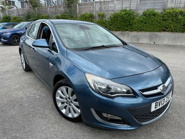 Vauxhall Astra 2013 1.4 16V Sri Hatchback Euro Black #11