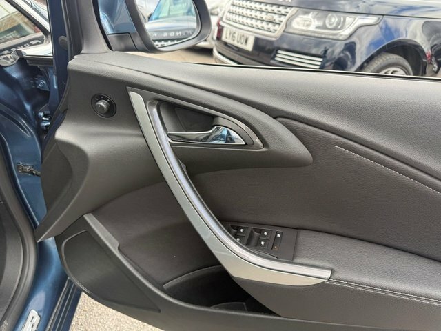 Vauxhall Astra 2013 1.4 16V Sri Hatchback Euro Black #17