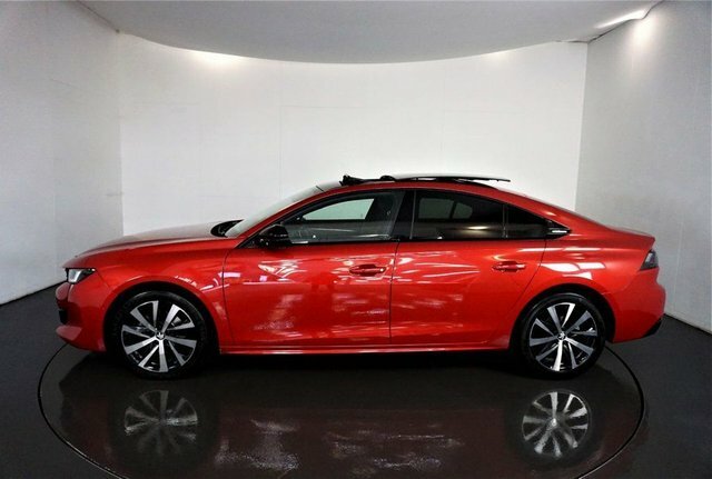 Peugeot 508 Bluehdi Gt Line Fastback Red #4