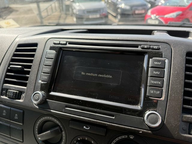 Volkswagen Transporter Panel Van T5.1 Dsg 215Hp Swb Kombi Trendline No Va Purple #28