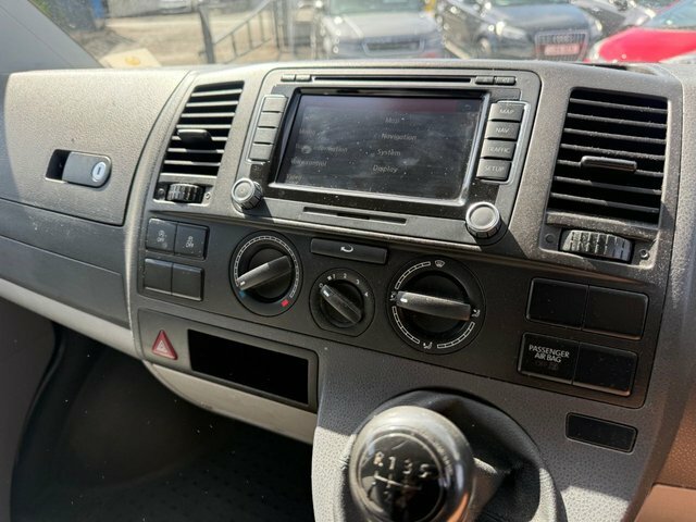Volkswagen Transporter Panel Van T5.1 Dsg 215Hp Swb Kombi Trendline No Va Purple #31