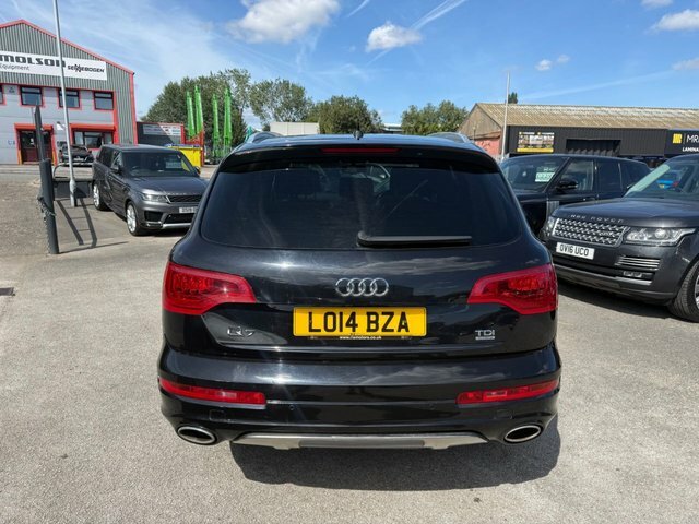 Audi Q7 Tdi V6 S Line Black #6