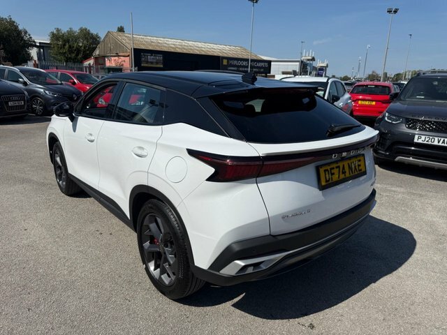 Omoda 5 Tgdi Noble Suv White #5