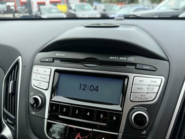 Hyundai Ix35 1.6 Gdi Se Suv Euro 5 135 Ps White #15