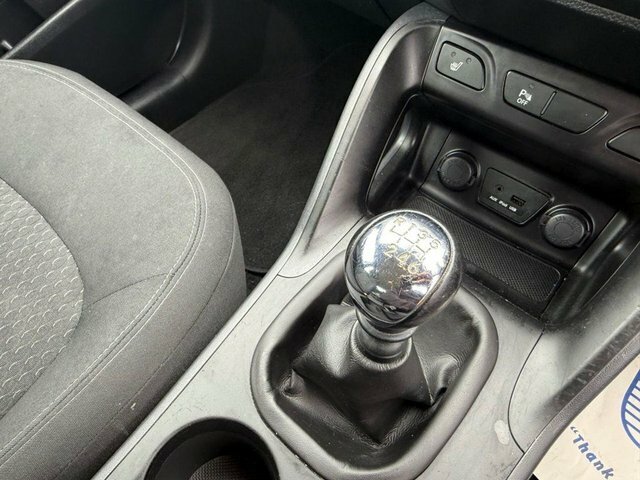 Hyundai Ix35 1.6 Gdi Se Suv Euro 5 135 Ps White #21